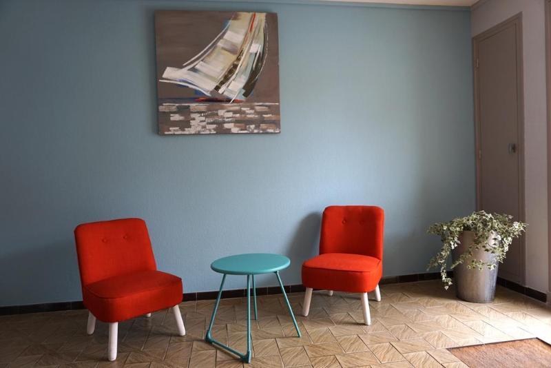 Hotel The Originals Perpignan Sud Le Grillon D'Or เลอบูลู ภายนอก รูปภาพ